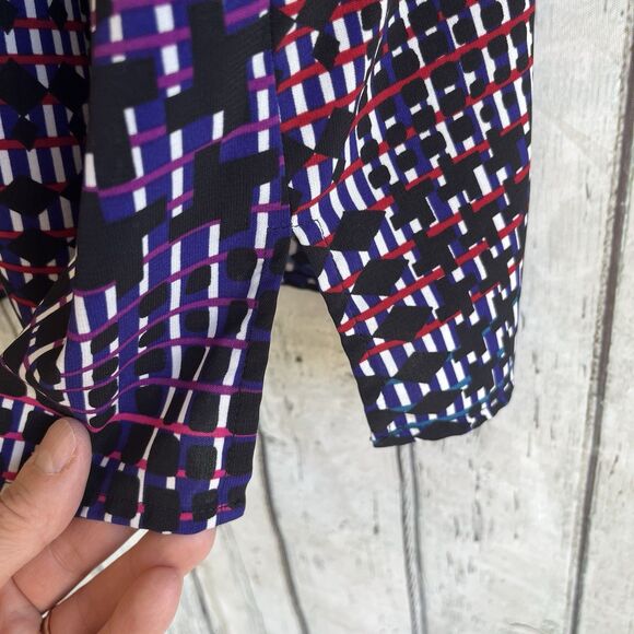 Catherines Womens Dark Geometric Button Up Top Size 3X 3/4 Sleeve Stretch Office - Picture 6 of 11